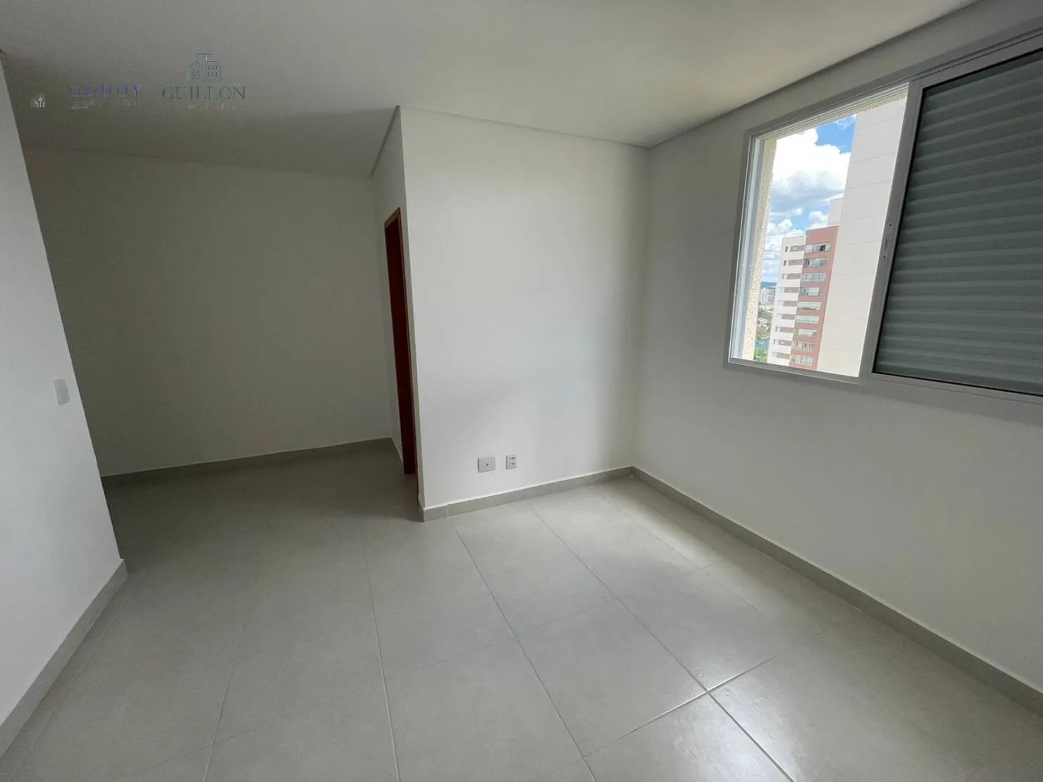 Imagem Apartamento à venda 3 Quartos, 3 Suites, 2 Vagas, 155M², Vila Edmundo, Taubaté - SP | Condomínio Renaissance