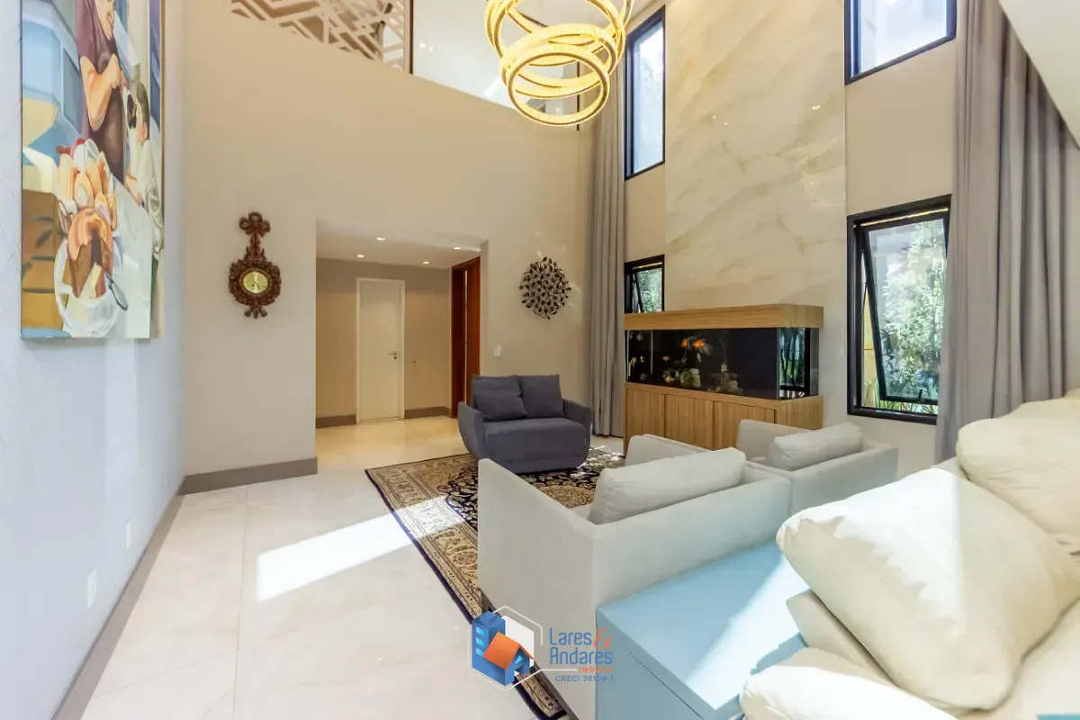 Imagem Casa no condomínio Condomínio Reserva 8 para venda com 3 quartos, sendo 3 suítes, 514m²