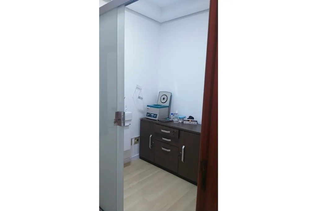 Imagem Sala Comercial em Moinhos de Vento