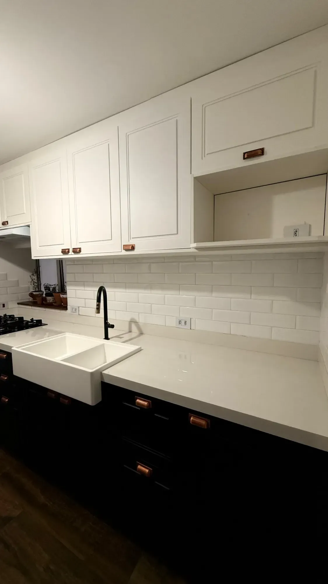 Imagem Apartamento com 3 Quartos à Venda, 94 metros em Alphaville Centro Industrial e Empresarial/Alphaville. - Barueri