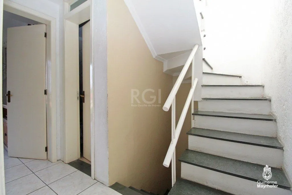 Imagem Casa Condominio para Venda - 139.02m², 3 dormitórios, sendo 1 suites, 1 vaga - Cavalhada