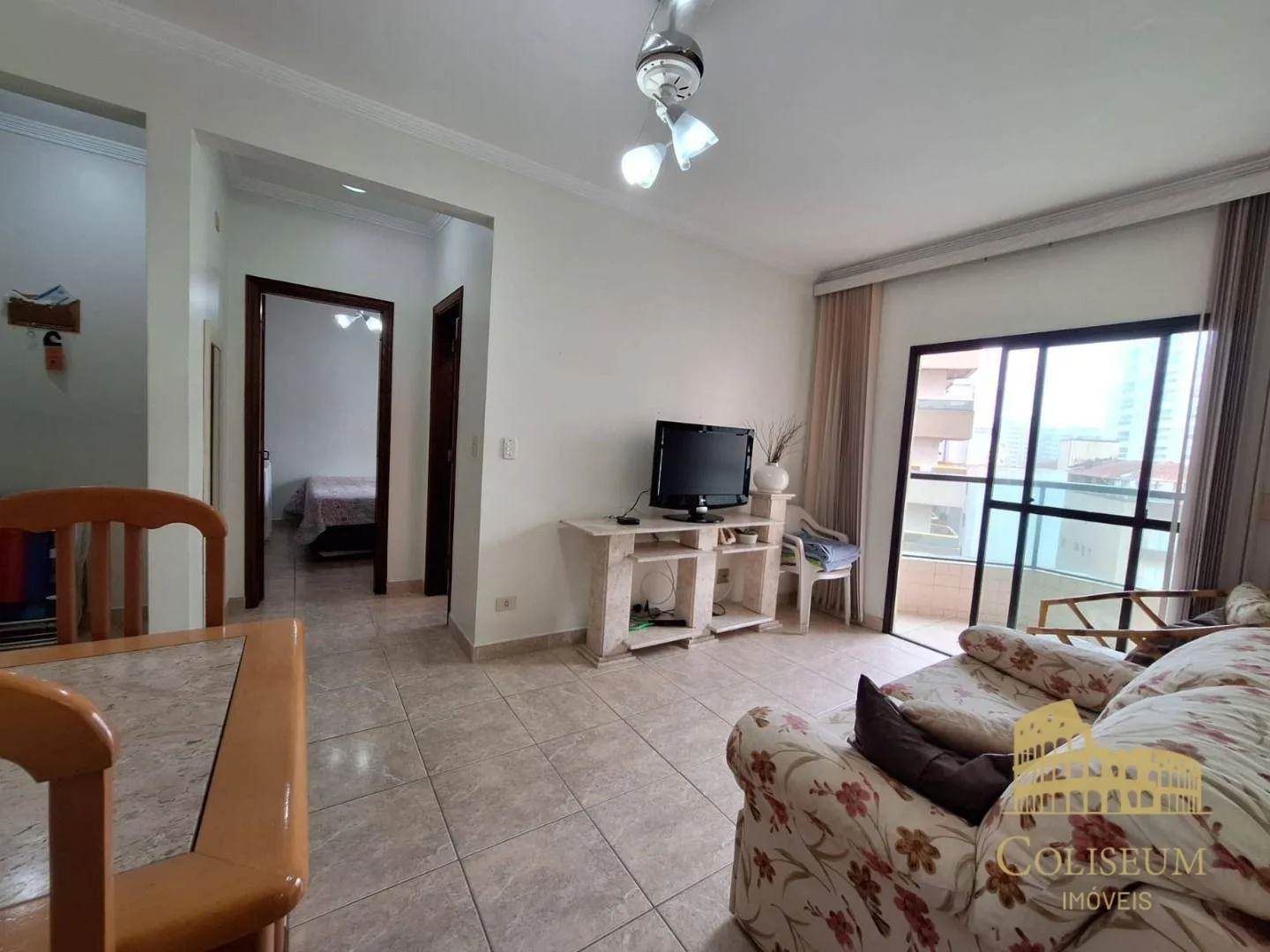 Imagem Apartamento com 1 dormitório à venda, 55 m² por R$ 320.000,00 - Vila Assunção - Praia Grande/SP