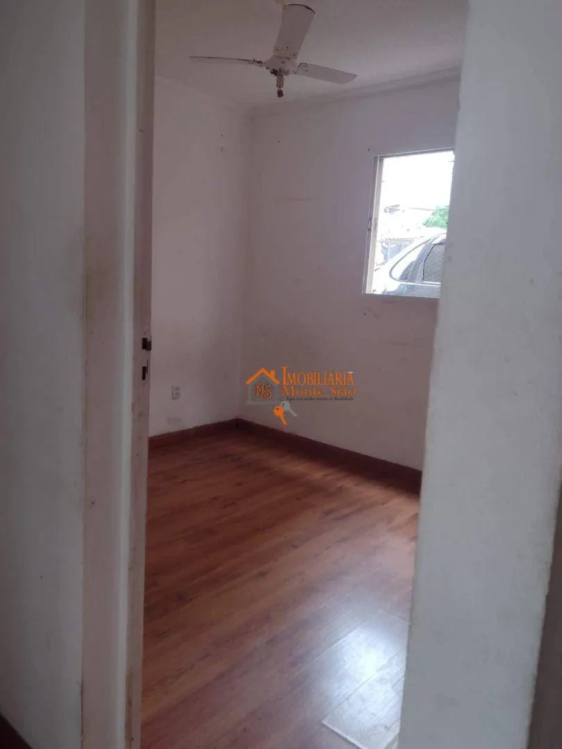 Imagem Apartamento com 2 dormitórios à venda, 46 m² por R$ 203.000,00 - Jardim Santo Expedito - Guarulhos/SP