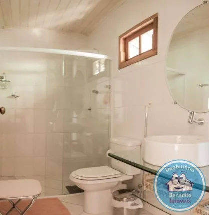 Imagem IMPERDÍVEL! EXCELENTE CASA PARA INVESTIDORES!