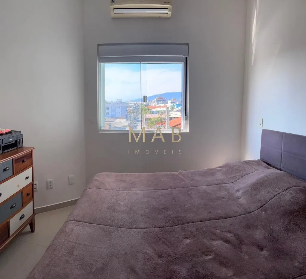 Imagem Apartamento à venda em Florianópolis-SC, Ingleses do Rio Vermelho: 1 quarto, 1 suíte, 1 sala, 2 banheiros, 1 vaga, 18m².