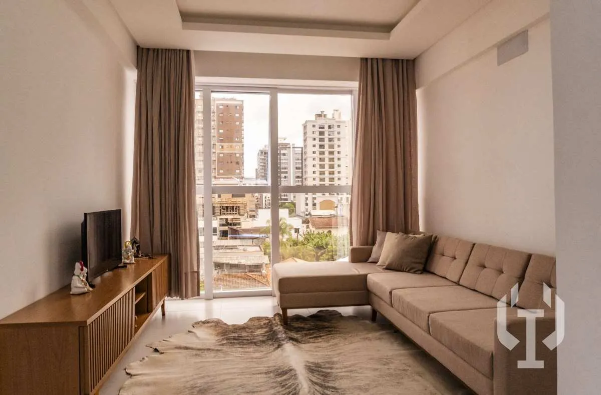 Imagem Apartamento mobiliado de 3 suítes em Meia Praia