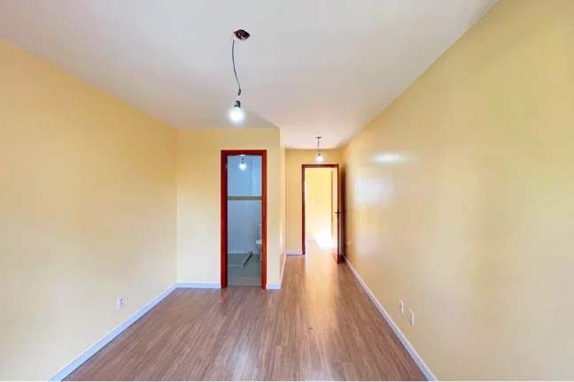 Imagem Casa para venda no bairro Hípica em Porto Alegre