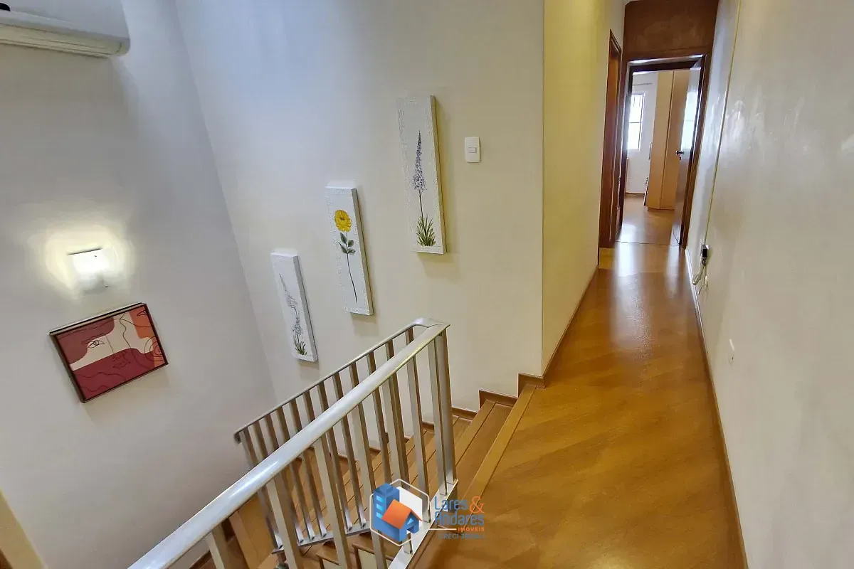 Imagem Sobrado para venda em Vila Santa Catarina com 3 quartos, sendo 2 suítes, 223m²