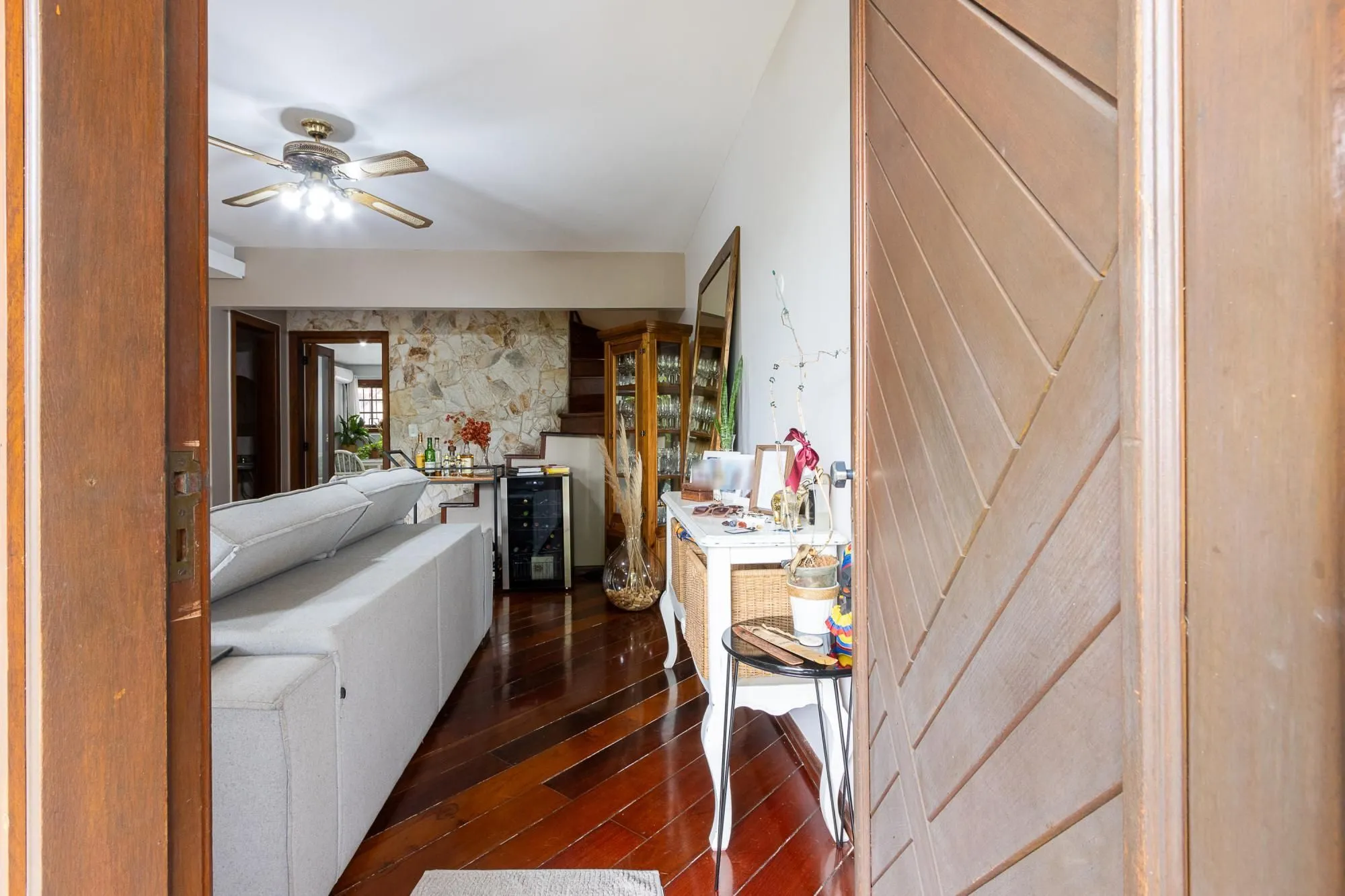 Imagem Casa Condominio para Venda - 175m², 3 dormitórios, sendo 1 suites, 4 vagas - Tristeza