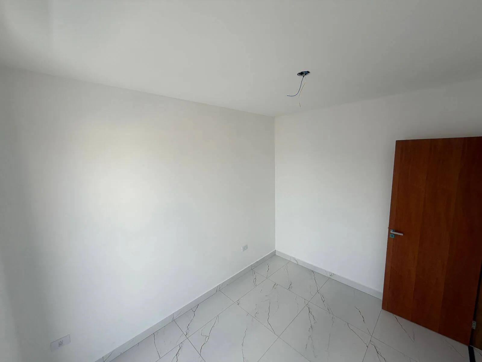 Imagem Apartamento com 2 quartos ao lado da Estação Vila Tolstói