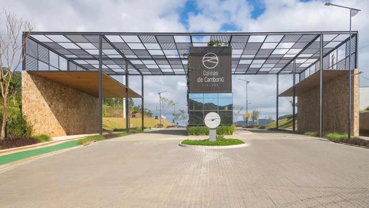 Imagem Loteamento à venda com 300m2 por R$ 750.000,00