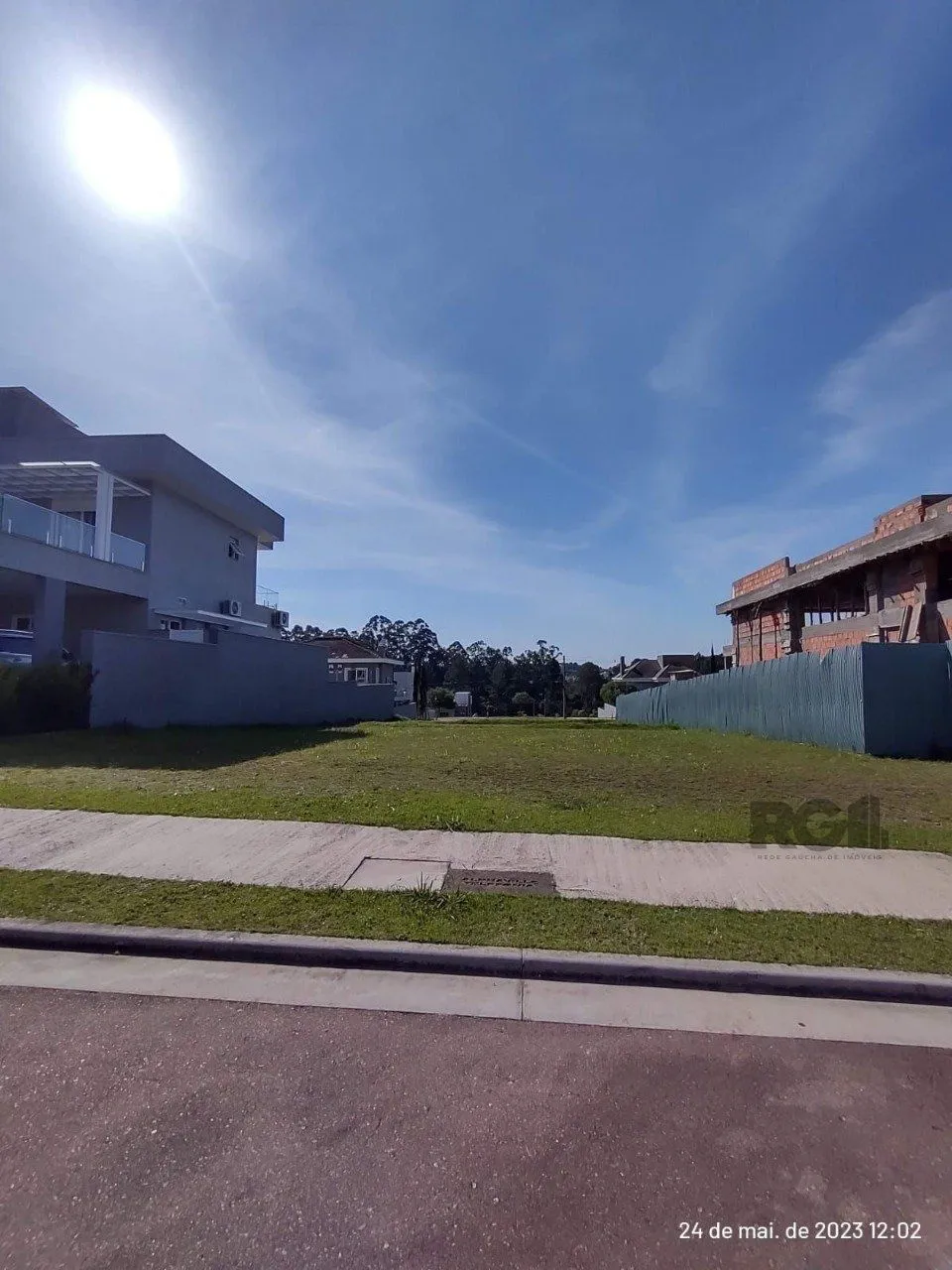 Imagem Lote Plano com 566m²