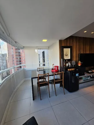 Imagem Bem localizado esse apartamento com duas suítes a venda na Pituba