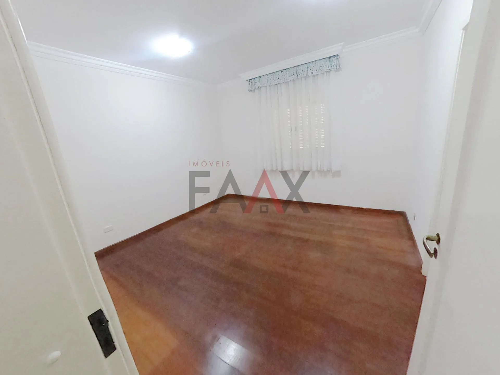 Imagem Excelente Casa com amplo espaço no Bairro Santana, com 300,00m²