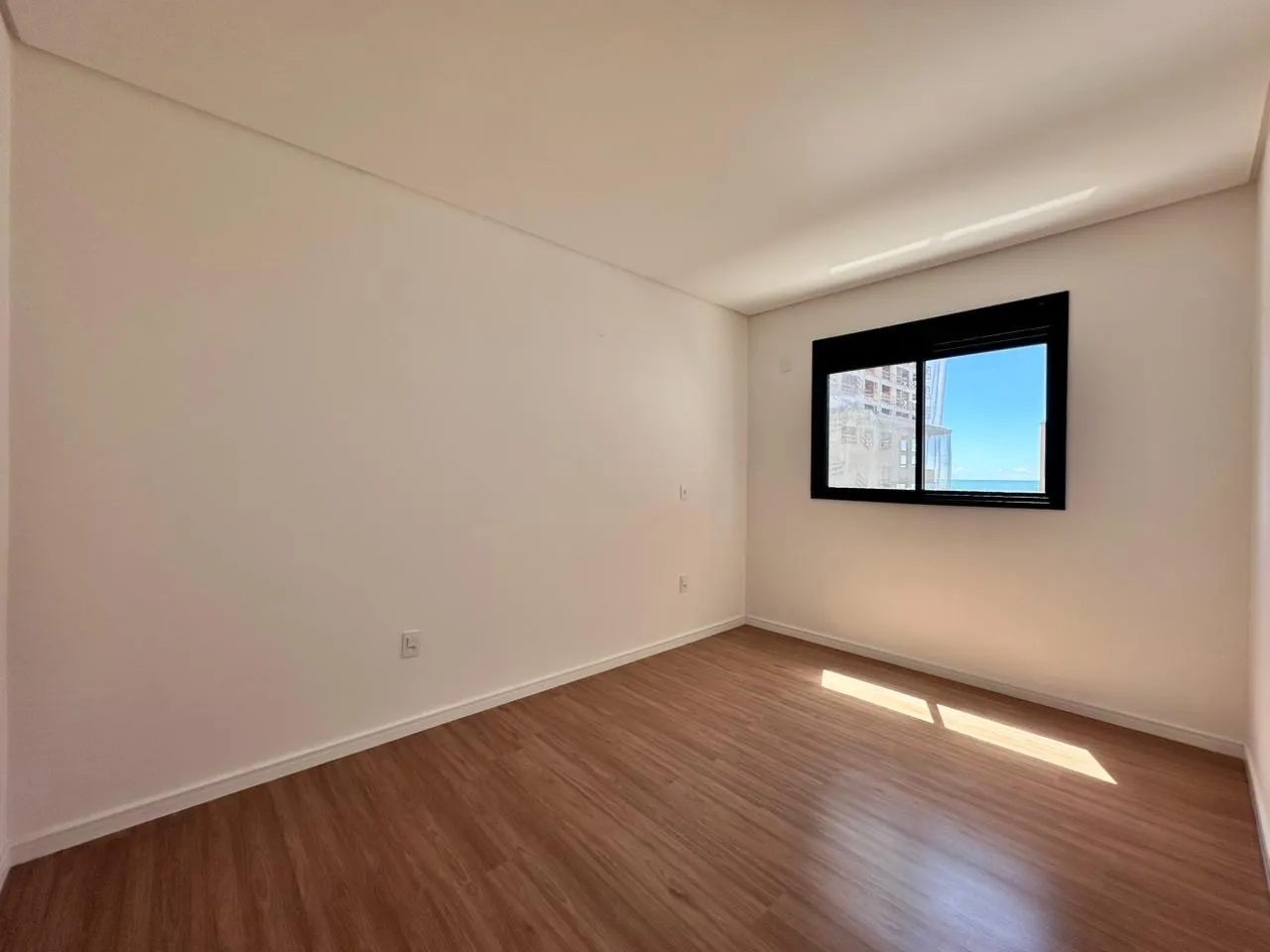 Imagem Apartamento com vista para o mar à venda com 119.47m2 por R$ 1.450.000,00