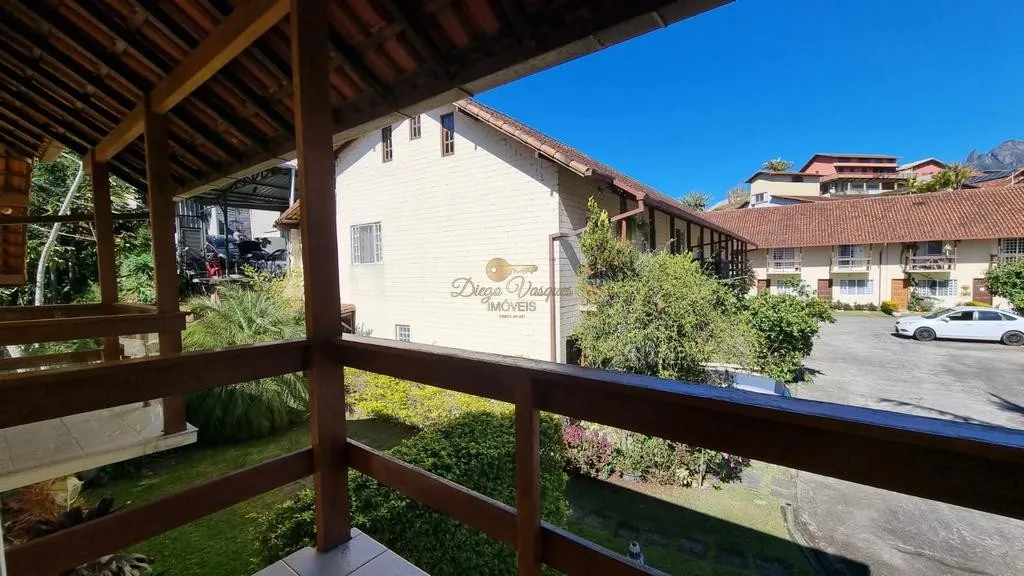 Imagem Casa em Condomínio para Venda em Teresópolis / RJ no bairro Cascata Guarani