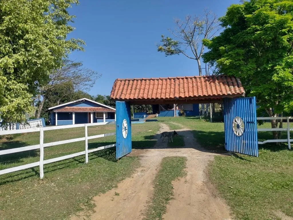 Imagem Chácara à venda 1 Quarto, 1 Suite, 13700M², Vila Menino Jesus, Caçapava - SP
