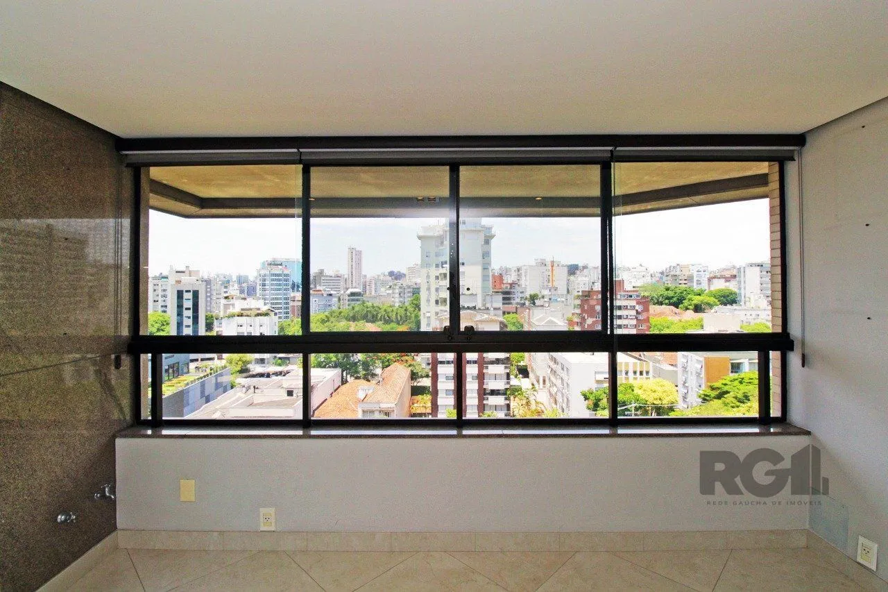 Imagem Apartamento com 4 suítes localizado no bairro Moinhos De Vento em Porto Alegre/RS.