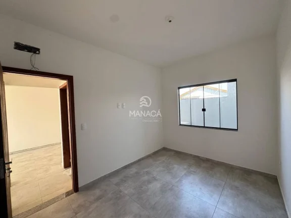 Imagem Casa em Itajuba em Rua Asfaltada
