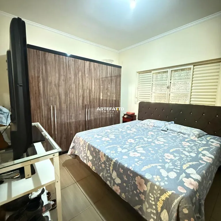 Imagem Casa à venda em Franca, Vila Exposição, com 4 quartos, 200m2