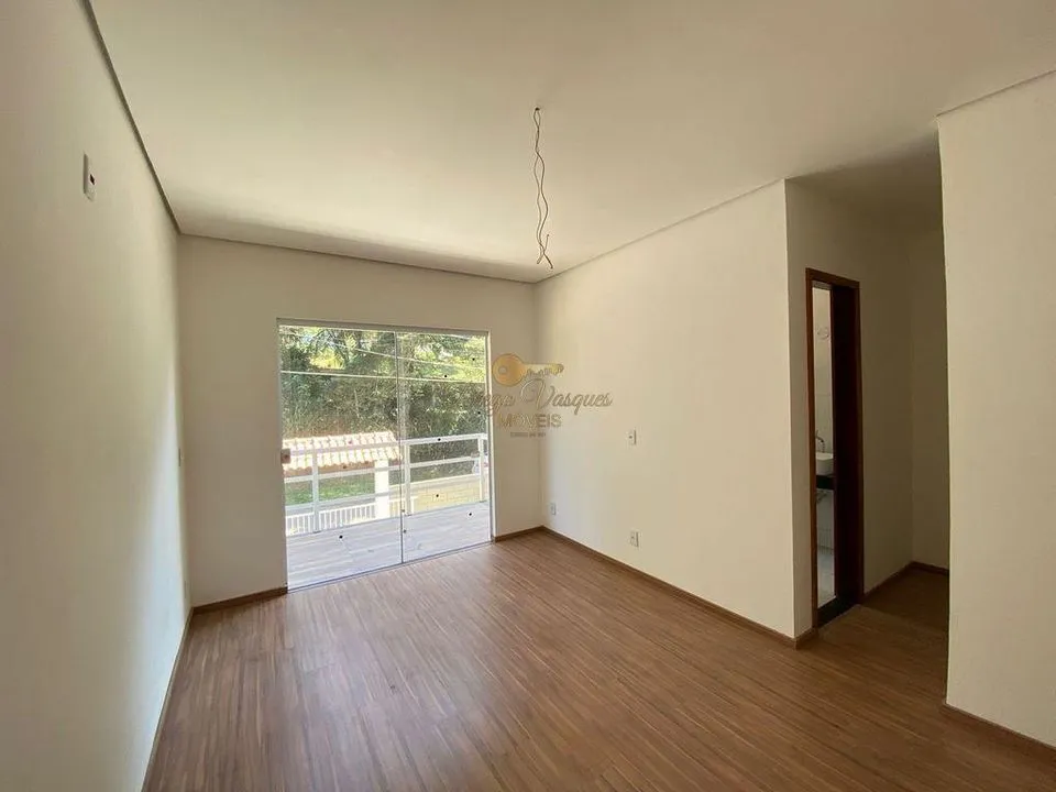 Imagem Casa para Venda em Teresópolis / RJ no bairro Granja Guarani