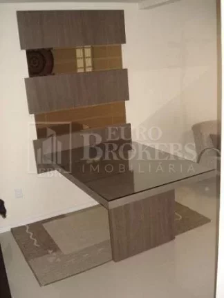 Imagem Sobrado 3 dormitórios sendo 1 suíte e 2 vagas de garagem