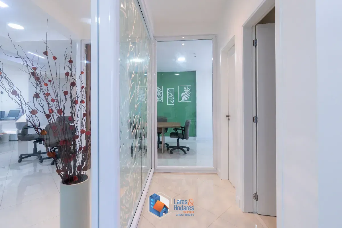 Imagem Conjunto comercial para venda em Jardim Caboré, 114m²