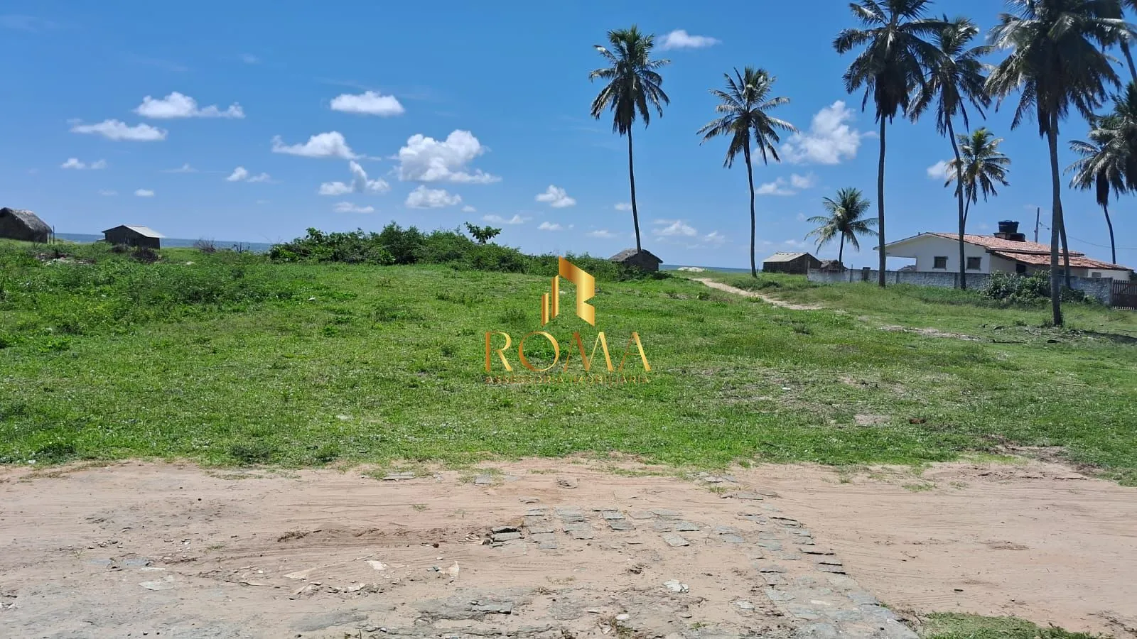 Área Pé na Areia em Lucena | 2.122m² com Documentação Regularizada em Centro, Lucena - PB