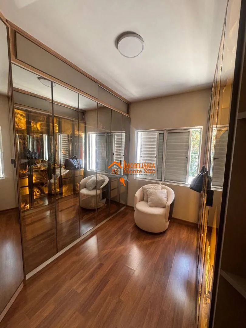 Imagem Casa Mobiliada à Venda | 3 Dorms, 2 Suítes | 185m² | Villagio Verona | Guarulhos