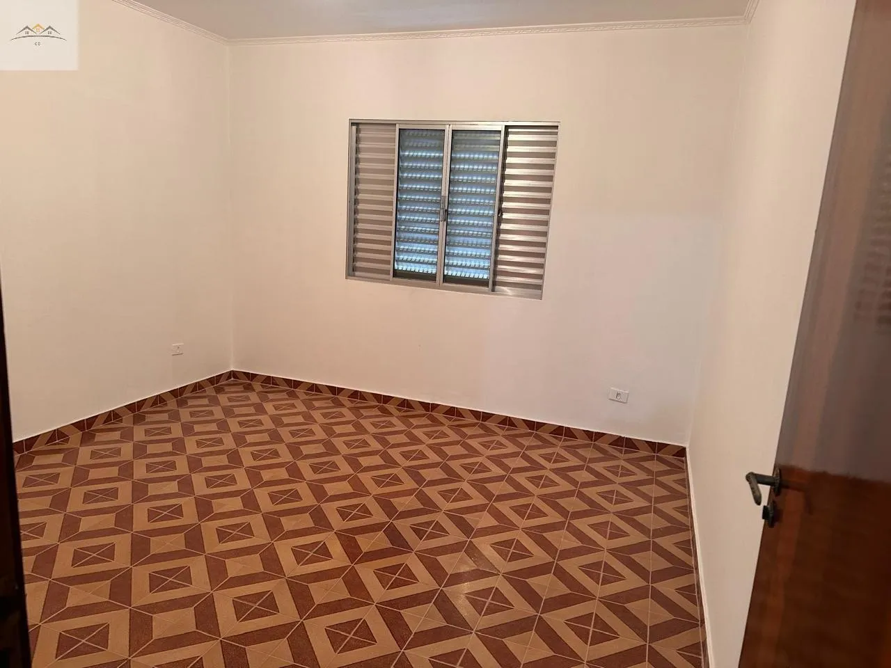Imagem Sobrado à venda no Pq. Marajoara em Santo André 3 dorm. 2 wc 2 vgs. reformado