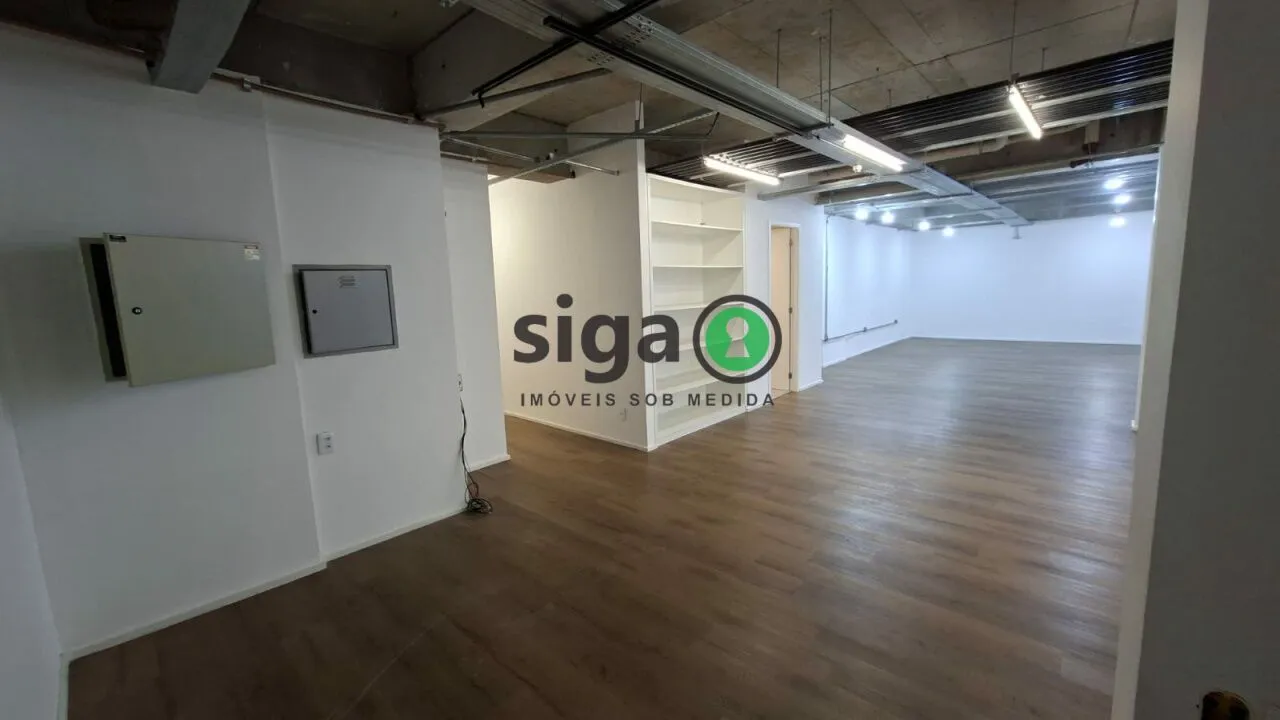Imagem Loja para locação em Pinheiros com 195m² em vão livre