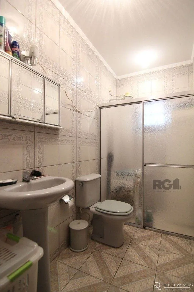 Imagem Casa de 2 dormitórios, no bairro Partenon