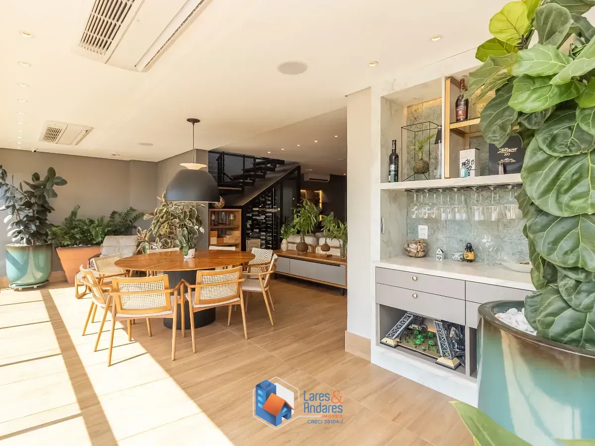 Imagem Cobertura para venda em Vila Clementino com 2 quartos, sendo 2 suítes, 269m²