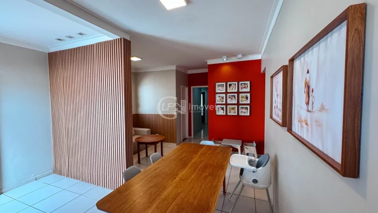 Imagem Imperdível: Casa à venda em Campo Grande-MS no Carandá Bosque II! 3 quartos, 2 suítes, 3 salas, 4 banheiros, 2 vagas, 180,41 m².