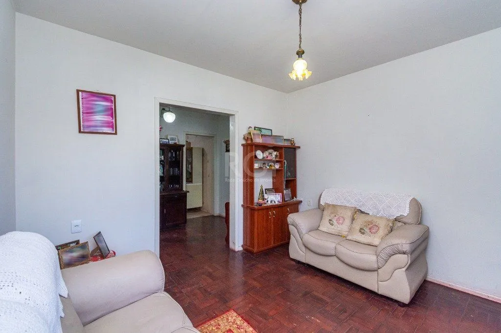Imagem Casa de 3 dormitórios, 3 vagas no bairro Vila Ipiranga
