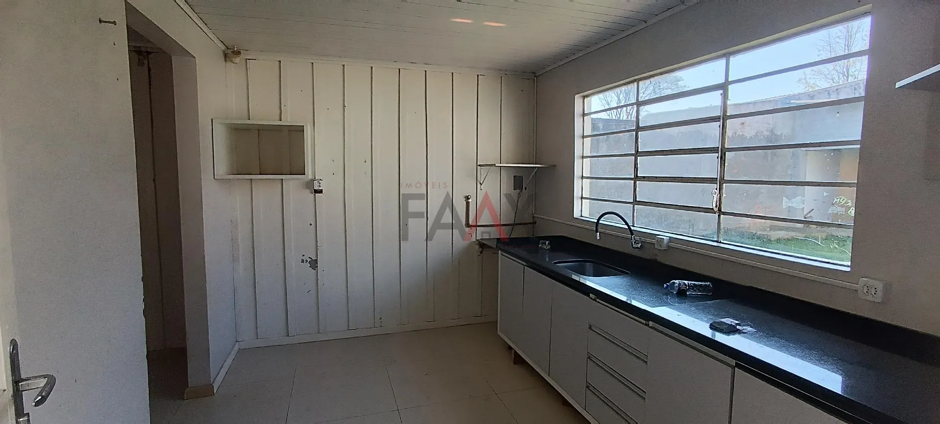 Imagem Casa de madeira com amplo terreno, DOS ESTADOS, GUARAPUAVA - PR