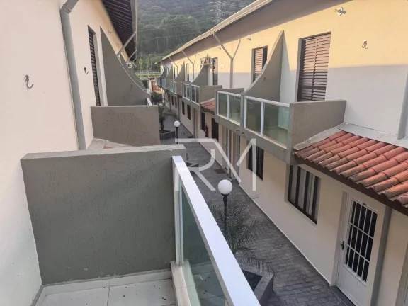 Foto do imóvel Casa com 2 dormitórios à venda, 58 m por R$ 340.000 - Centro - Mongaguá/SP