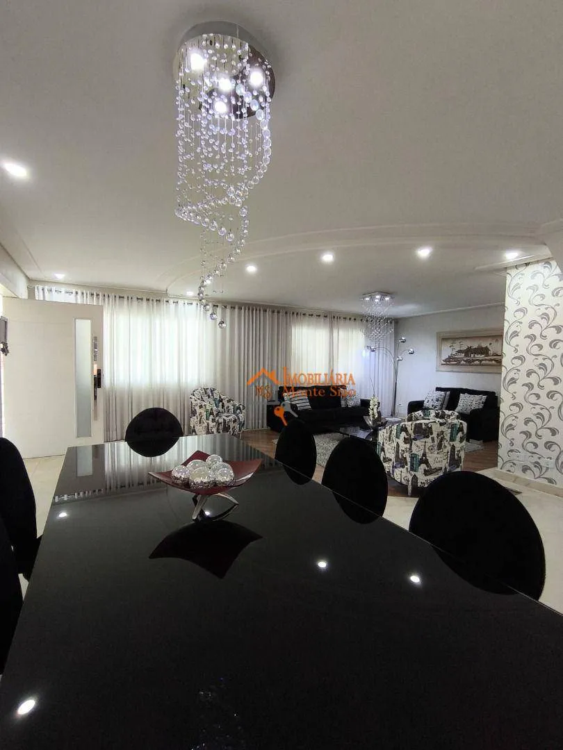 Imagem Sobrado com 3 dormitórios à venda, 430 m² por R$ 2.500.000,00 - Jardim Maia - Guarulhos/SP