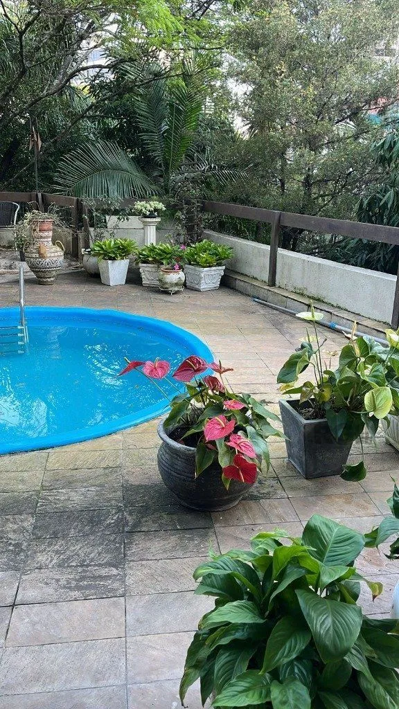 Imagem Vende-se luxuoso apartamento 4 quartos com 4 suítes, 2 vagas coberta, dependência completa, próximo da Encol - 306m² - Auxiliadora