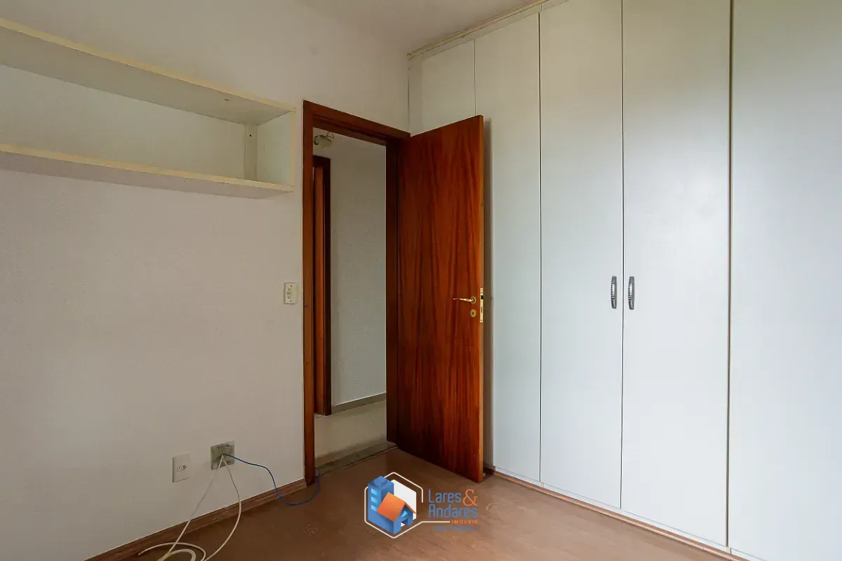 Imagem Apartamento para venda em Vila Suzana com 4 quartos, sendo 2 suítes, 156m²