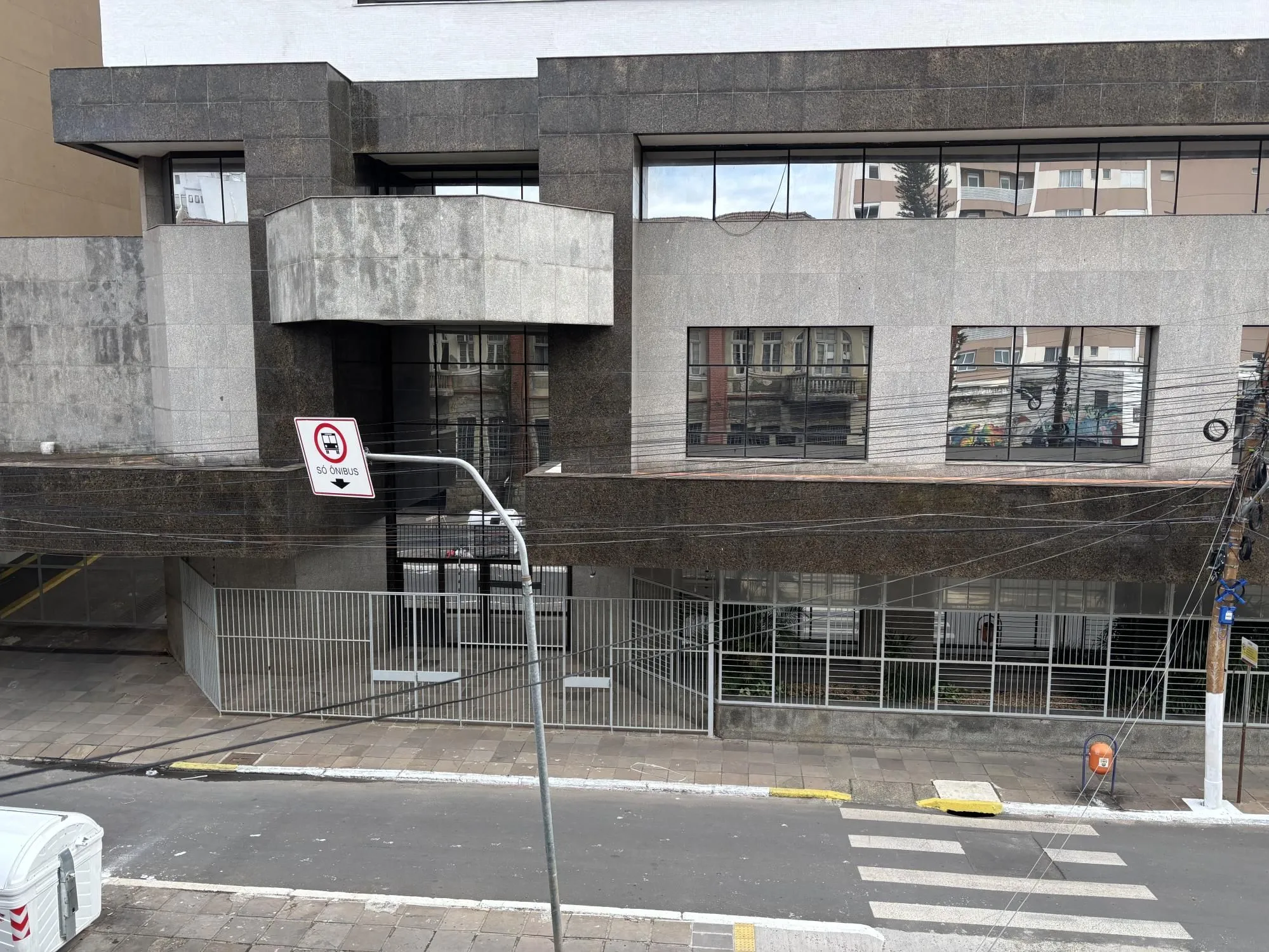 Imagem Casa Comercial em Centro Histórico