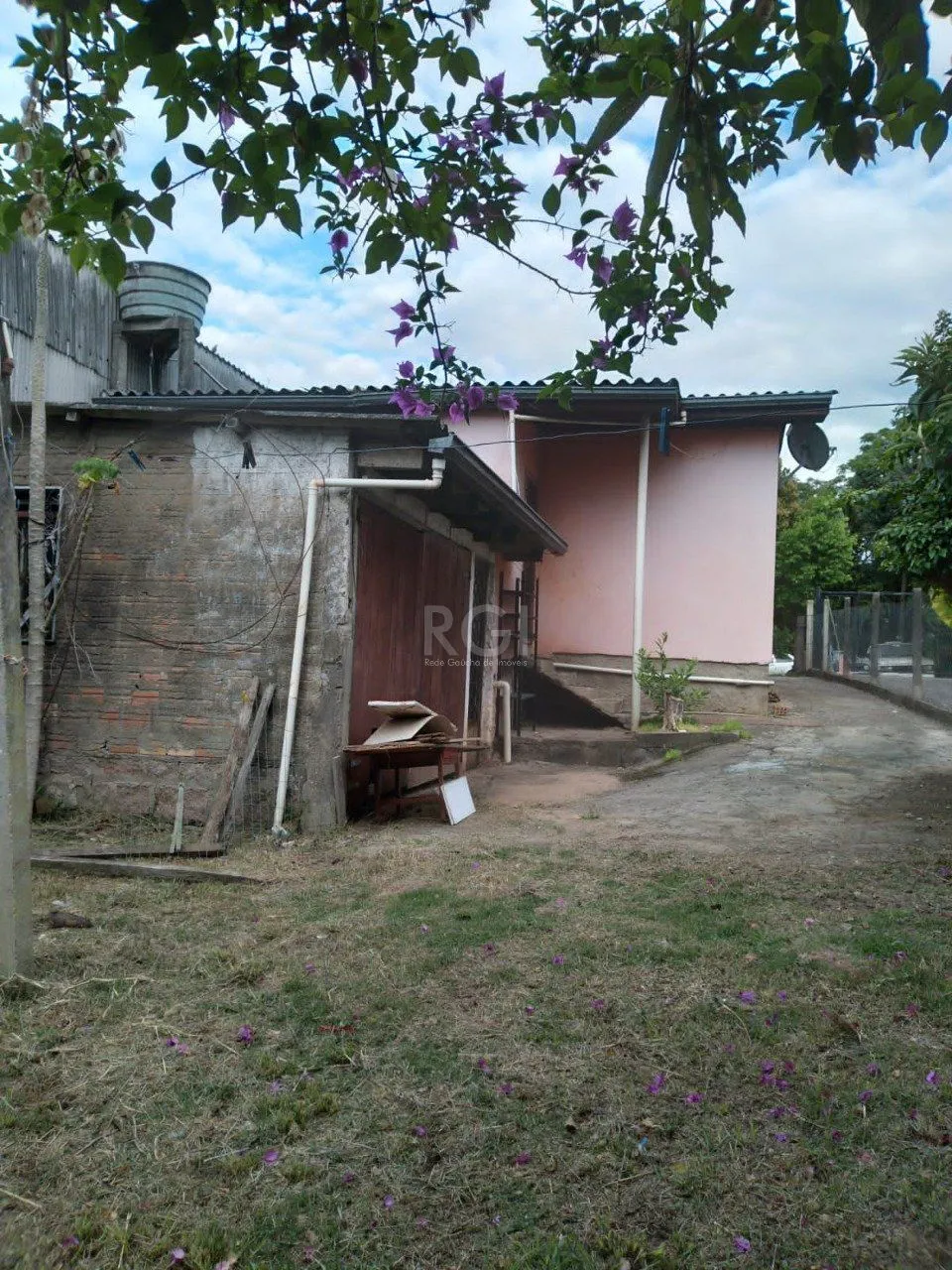 Imagem Casa em Belém Novo
