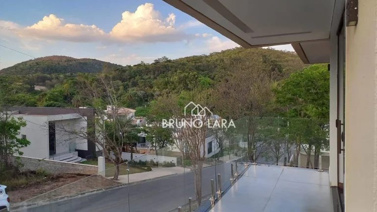 Imagem Casa à venda em Betim/MG - Condomínio Ouro Verde
