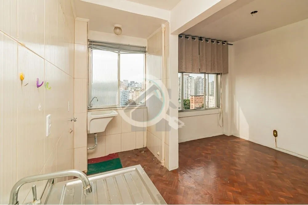 Imagem Excelente Oportunidade de Apartamento à Venda! Características do Imóvel: Dormitórios: 3 espaço...