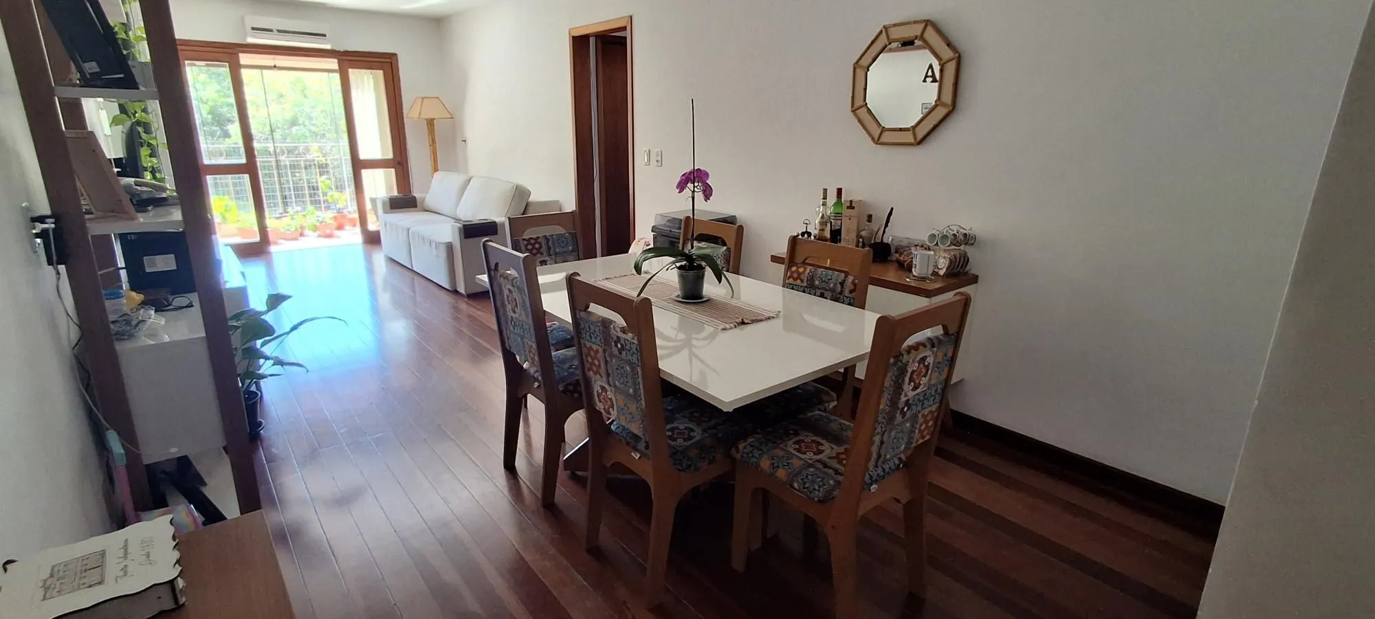 Imagem Apartamento com 03 quartos e 01 vaga escriturada no Bairro Tristeza