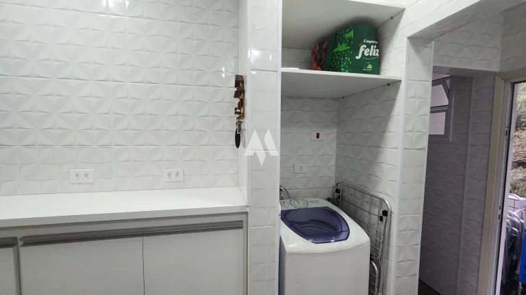 Imagem Apartamento Padrão à venda com 2 dormitórios e Vista para o mar no bairro Itararé de São Vicente/SP