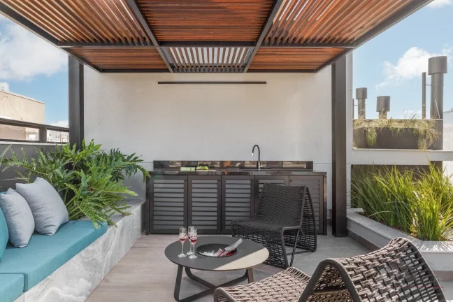 Imagem Oportunidade! **Unidade com preço promocional** Apartamento com 2 suítes, lavabo, sacada com churr...