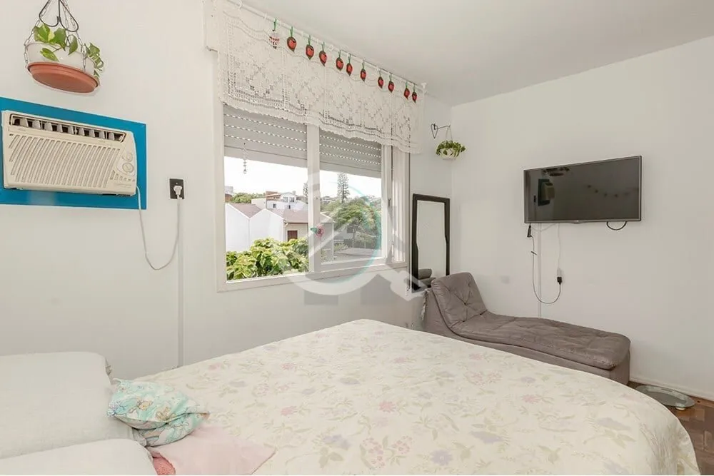 Imagem Descubra seu novo lar ao se encantar com este espaçoso apartamento de 81m², situado no coração d...