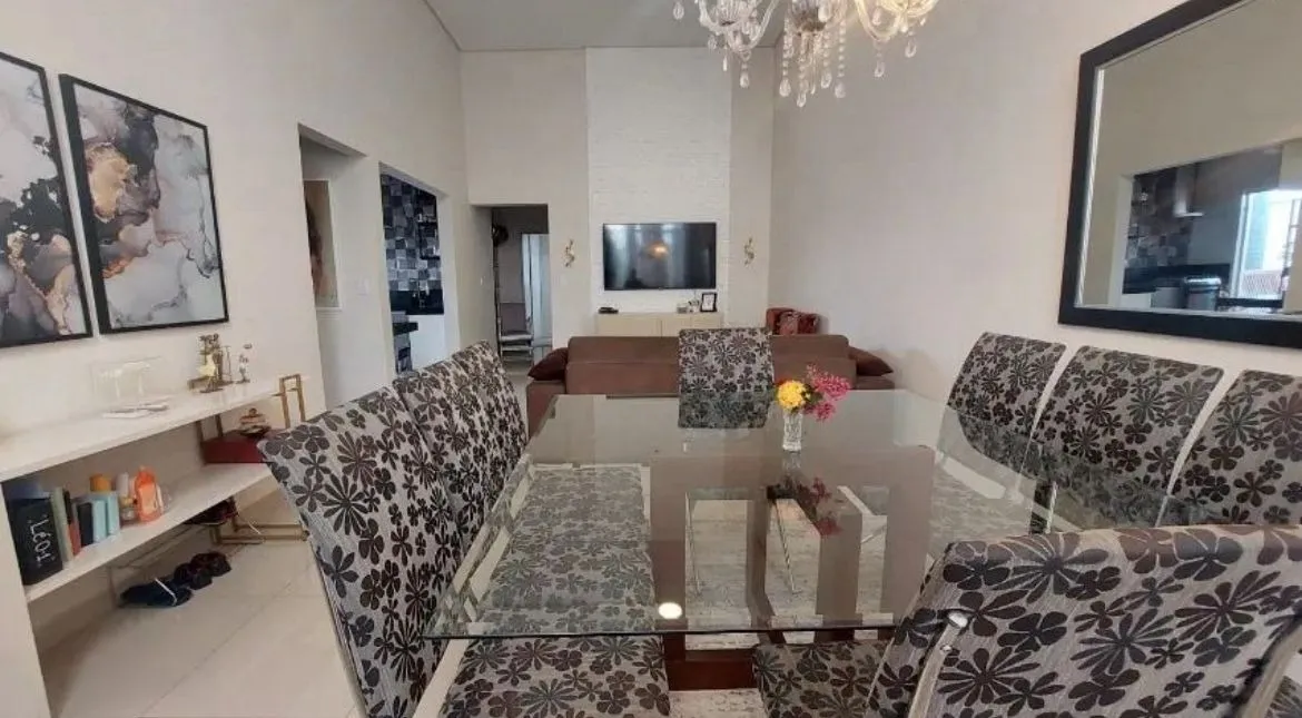 Imagem Linda Casa Térrea Horto Florestal