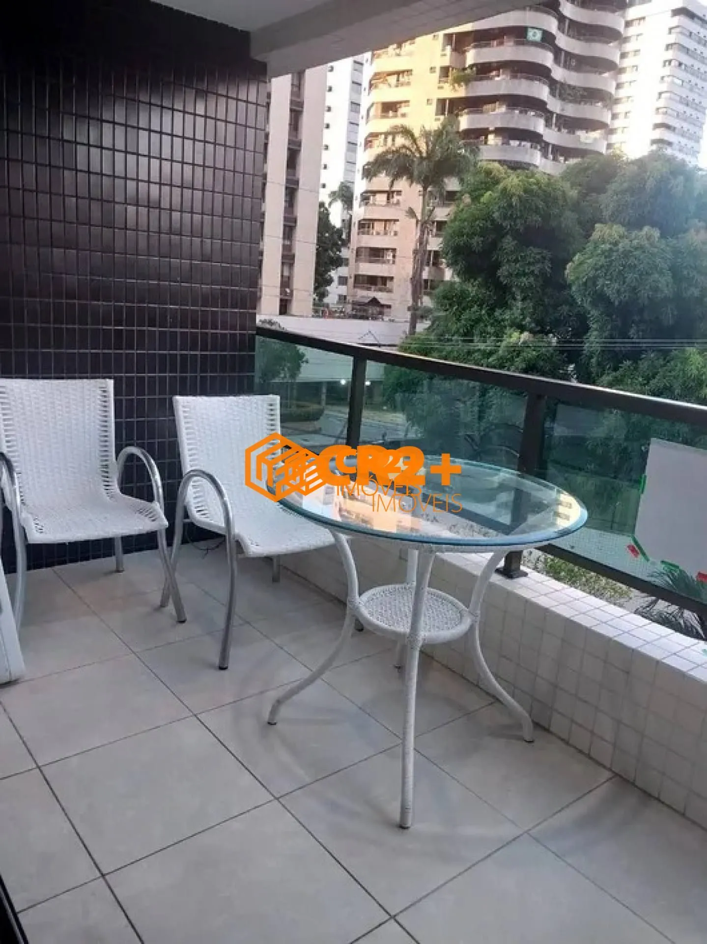 Imagem Apartamento a Venda com 04 quartos 03 suítes na Encruzilhada - 167m² em Recife